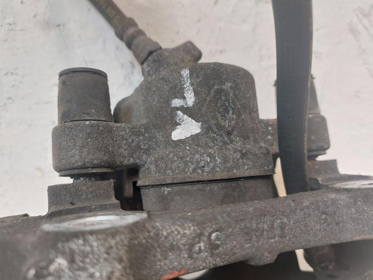 Renault Clio IV X98 TCe90 Bremssattel vorn links Sattel Bremszange 900ccm 66kw