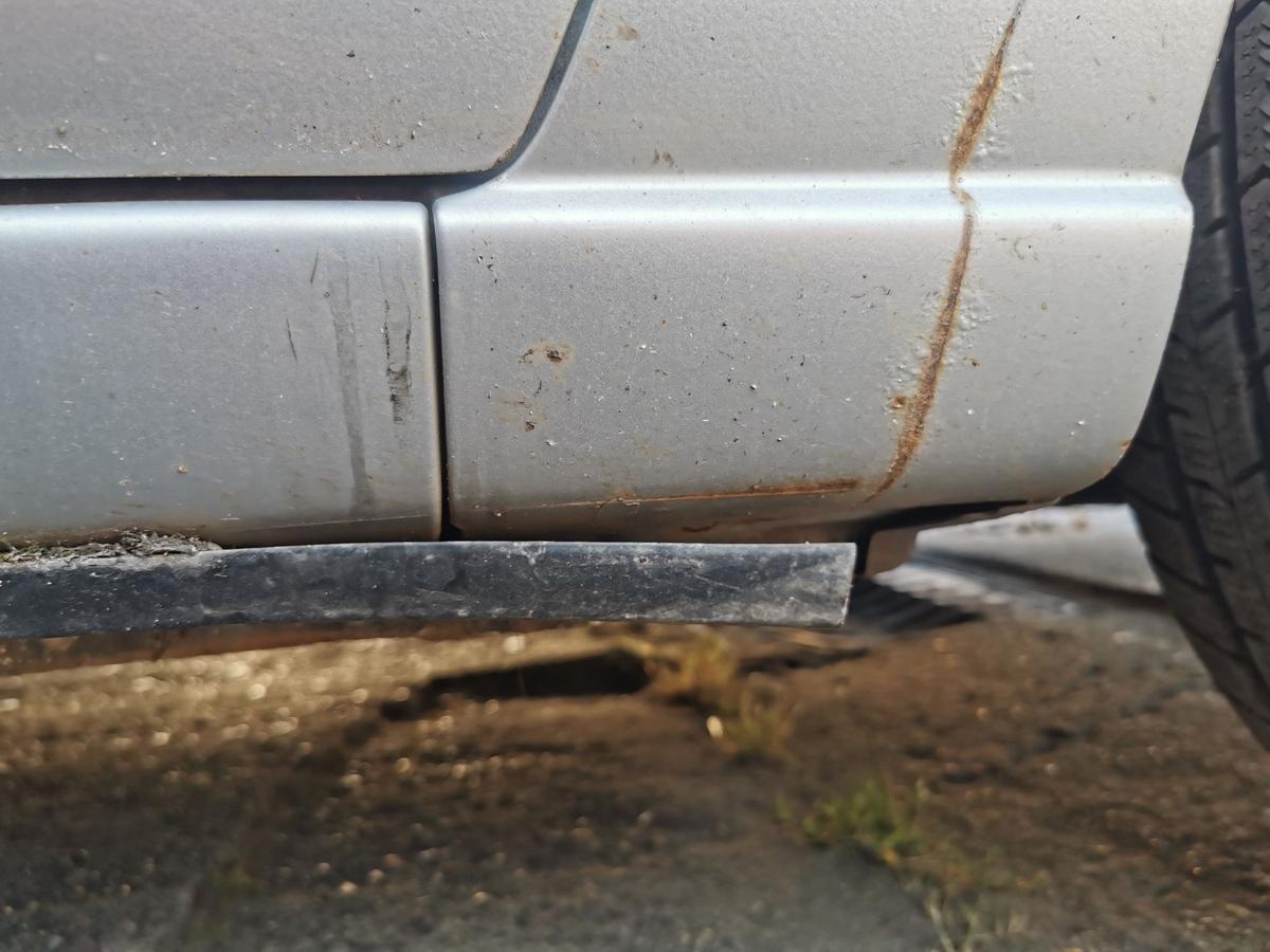 Mazda 5 CR Kotflügel Fender Seitenwand vorn rechts 22V Sunlight Silver Metallic