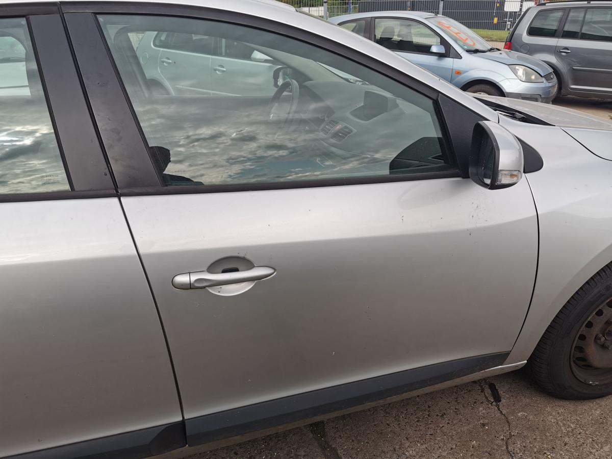 Renault Megane III Z Kombi Beifahrertür Tür Autotür Roh vorn rechts TED69 GREY