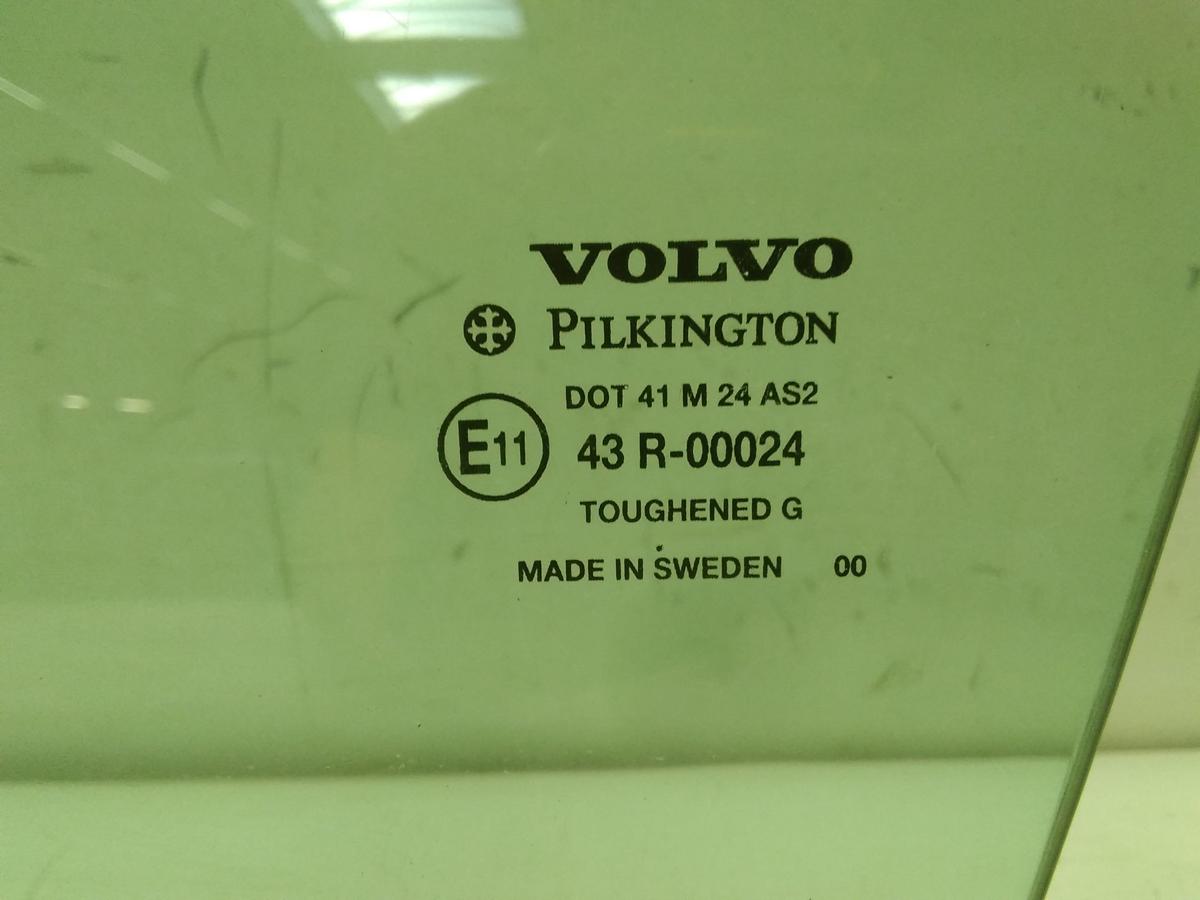 Volvo V70 Türscheibe vorn links grüncolor BJ2000