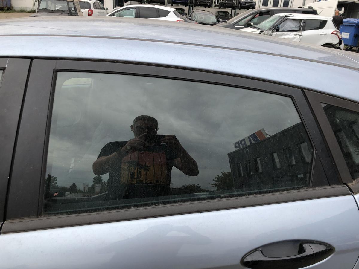 Ford Fiesta JA8 T&uuml;rscheibe hinten links Fondt&uuml;r Scheibe Colorglas