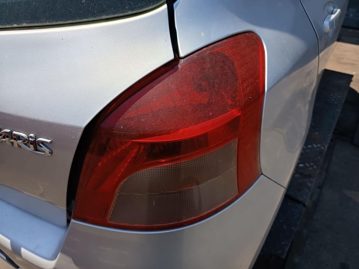 Toyota Yaris P9 original R&uuml;ckleuchte rechts 5 T&uuml;rer Baujahr 2008