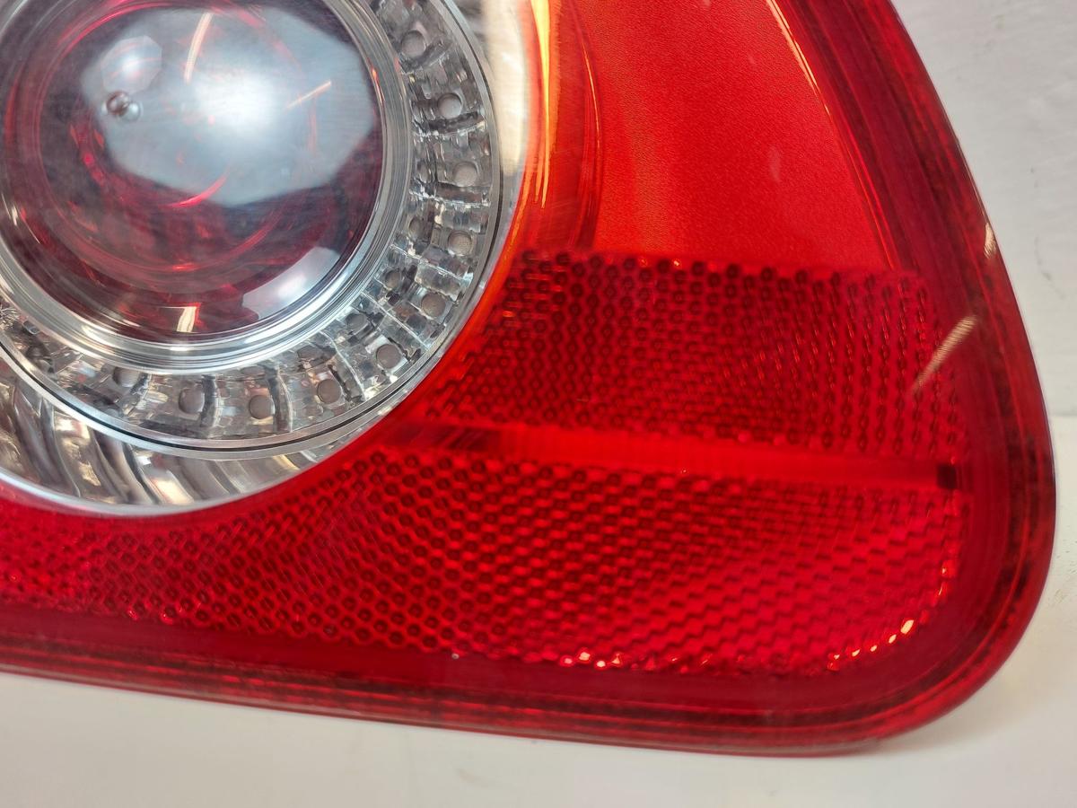 VW Passat 3C B6 R&uuml;ckleuchte links Innenteil Heckklappe Kombi Heckleuchte