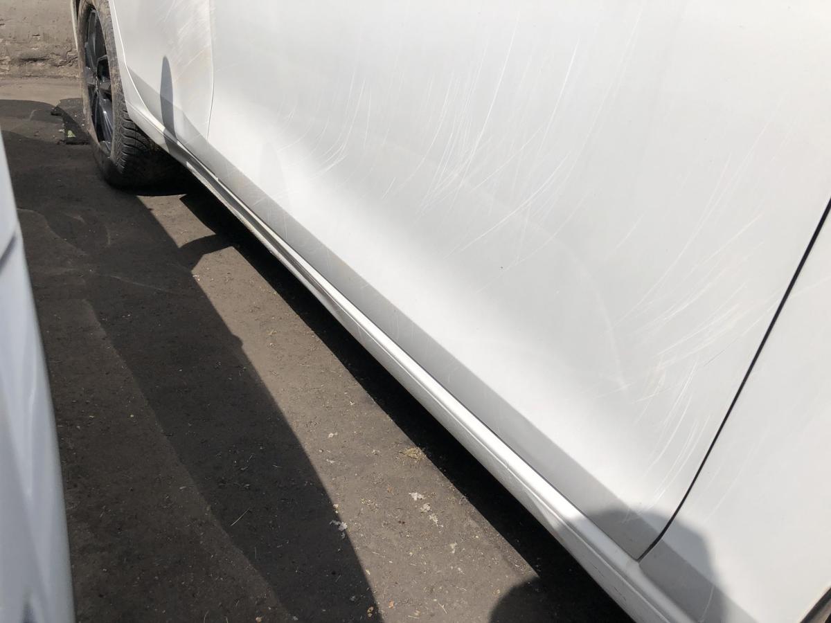 VW Golf 8 VIII CD Variant Tür vorn rechts Beifahrertür Rohbau beschädigt L0K1