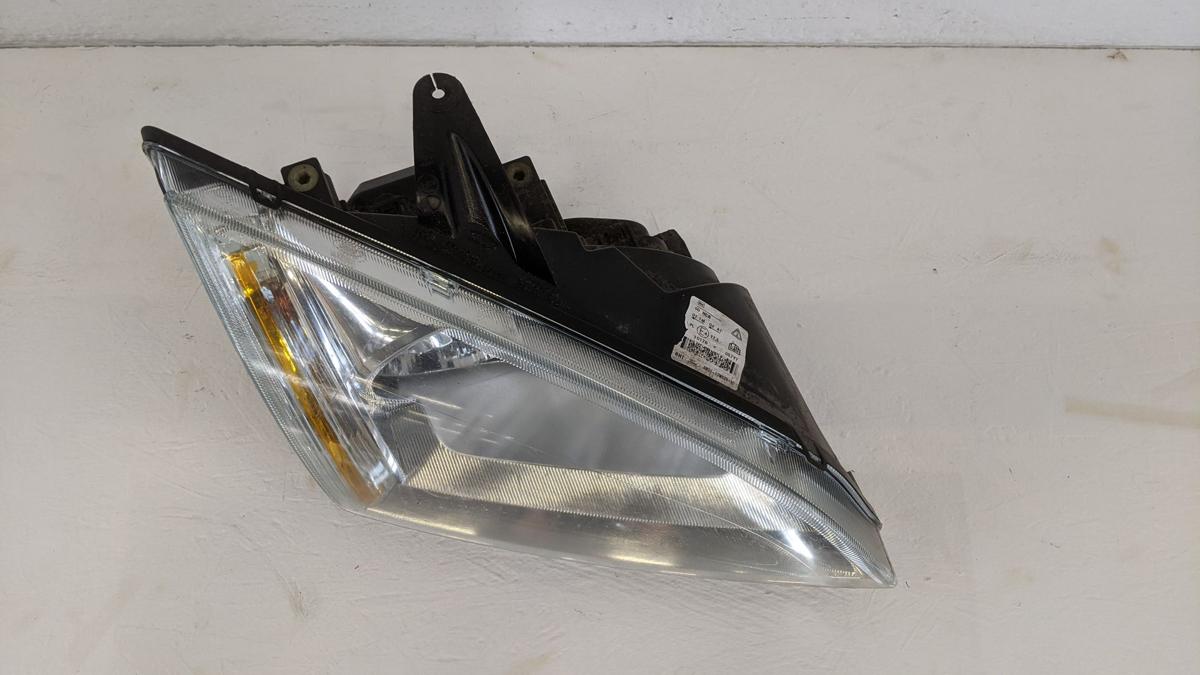 Ford Focus DA3 Scheinwerfer rechts Halogen Lampe 4M5113W029AD