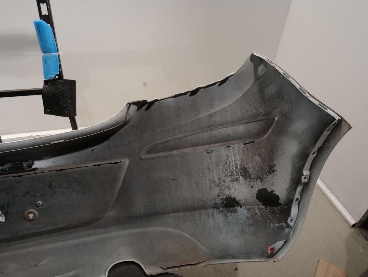 Opel Corsa D orig Stoßstange hinten 3 Türer Z474-Casablancaweiss Bj 2010