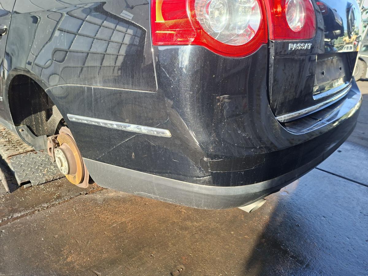 VW Passat 3C Variant orig Sto&szlig;f&auml;nger Stange hinten ohne PDC 041 brillantschwarz