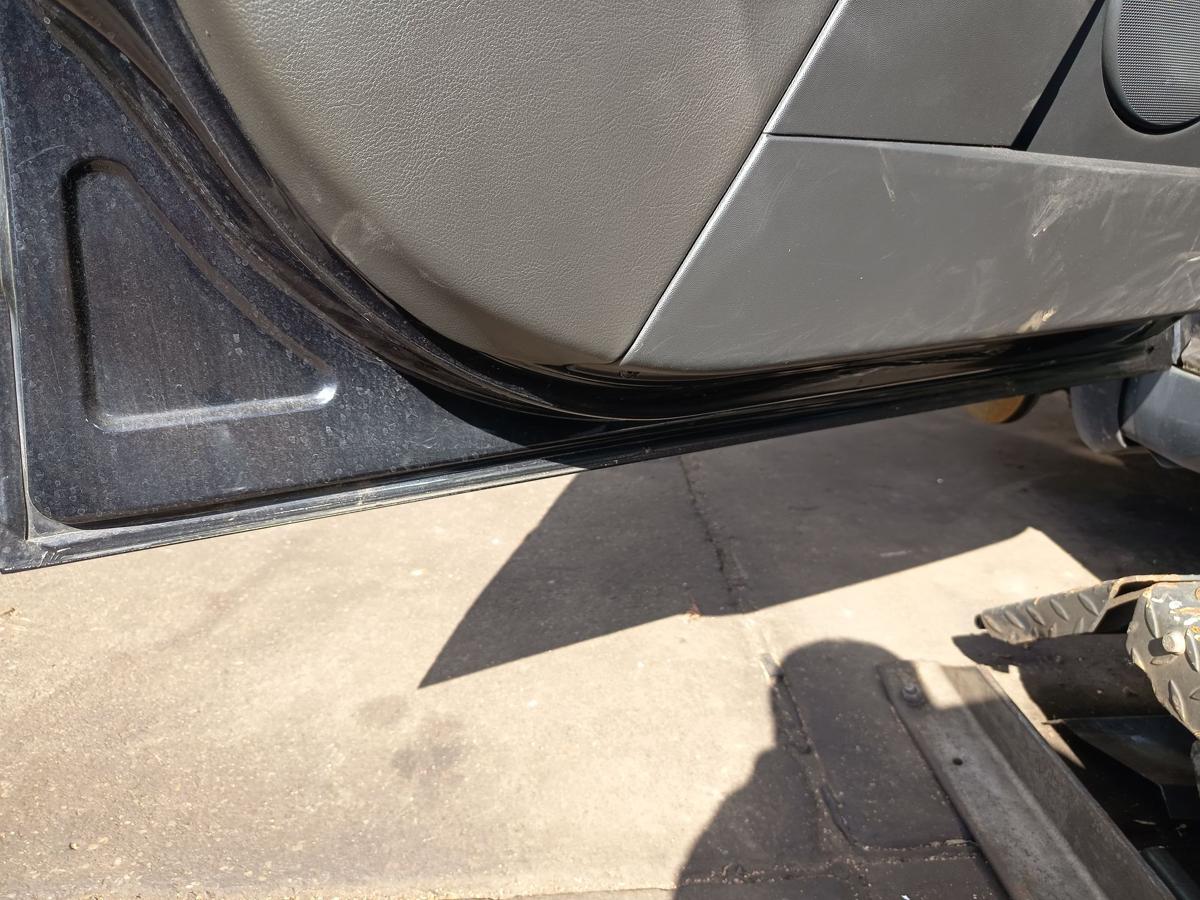 Opel Signum original T&uuml;r vorne links Z20R Saphirschwarz Baujahr 2005