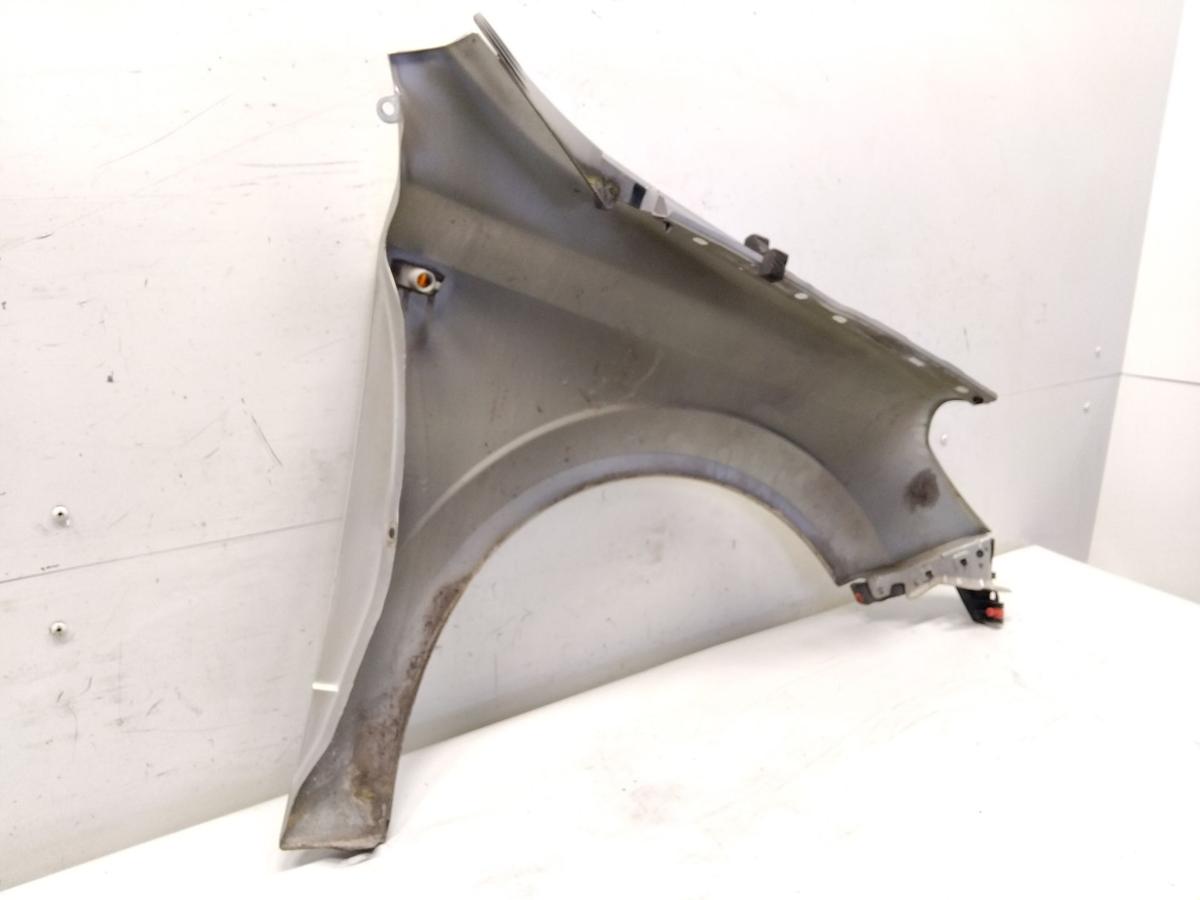 Opel Astra H Fließheck original Kotflügel vorn links 1RU Pannacottamet. BJ2004