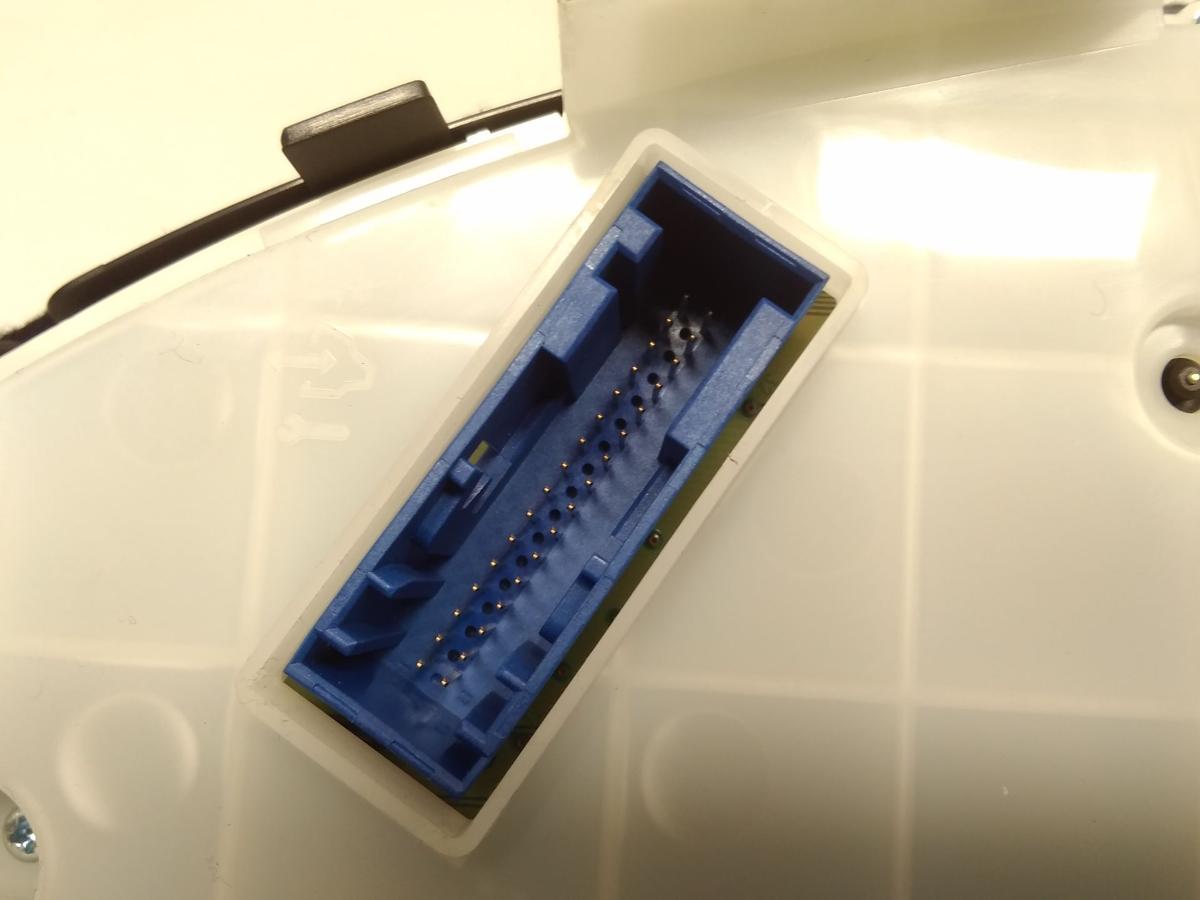 Opel Meriva B original Kombiinstrument Tacho Armatur 1.4 88kw Bj.2012