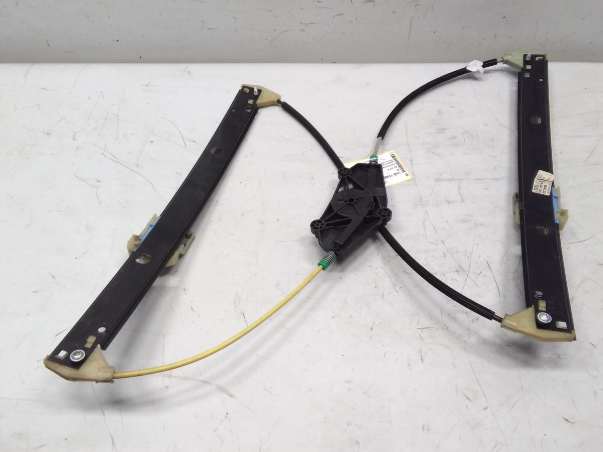 Audi A4 8K B8 original Fensterheber vorn rechts Bj.2010