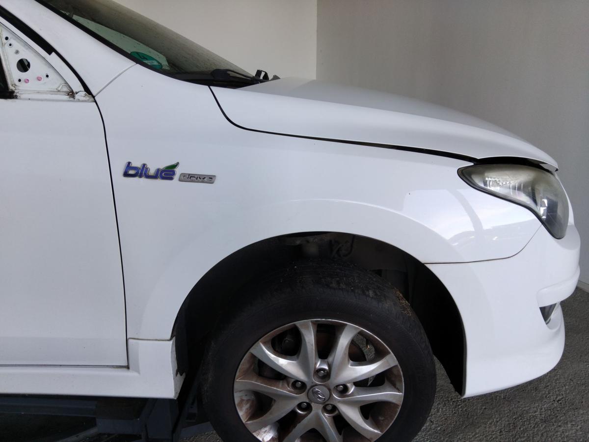 Hyundai i30 CW Kombi FD orig. Kotflügel vorn rechts weiss 7F BJ2010 ohne Blinker