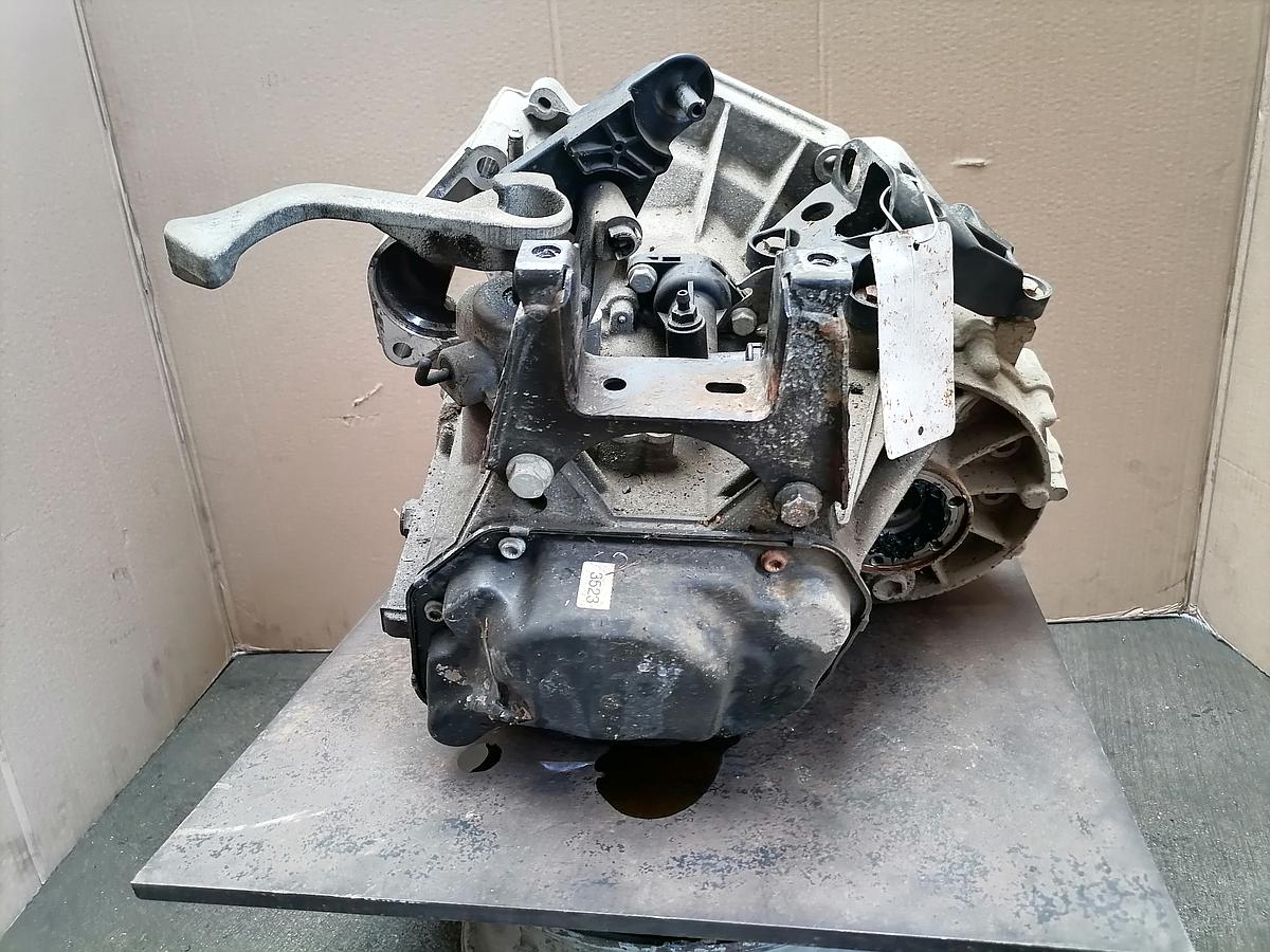 Skoda Fabia 5J LVG Getriebe 1.2 51KW 127864Km Gearbox BJ2009