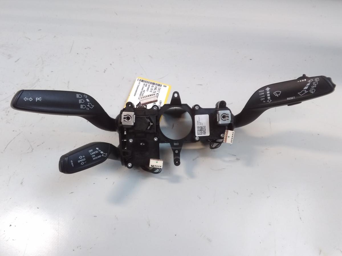 Audi A1 8X original Kombischalter Lenkstockschalter mit Tempomatschalter BJ2010