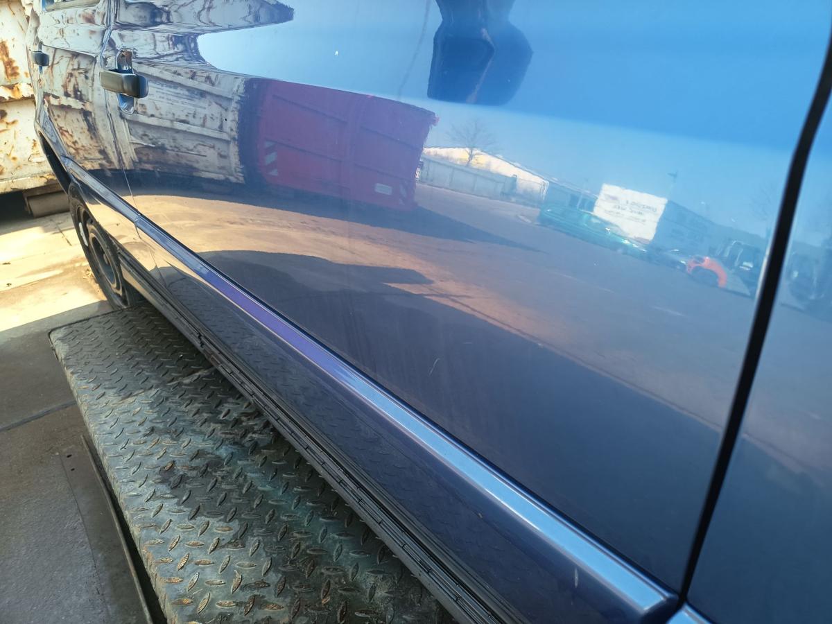 VW Vento 1HX original T&uuml;r vorn rechts Beifahrer R5V Fjordblau Bj 1996