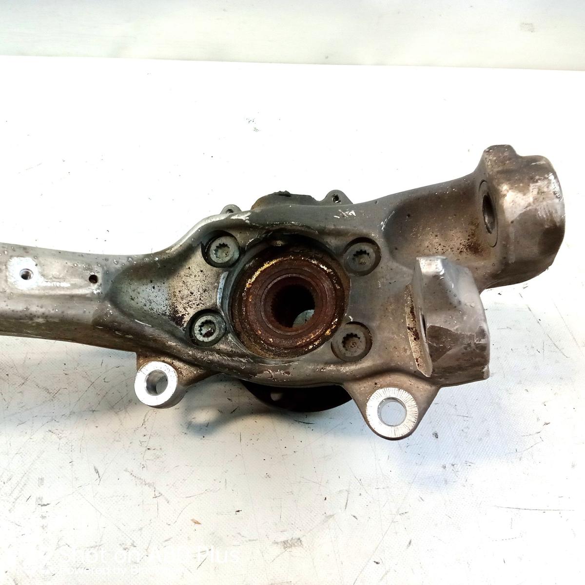 Audi A4 8E B6 original Achsschenkel Radlagergeh&auml;use Vorderachse links Bj.2002