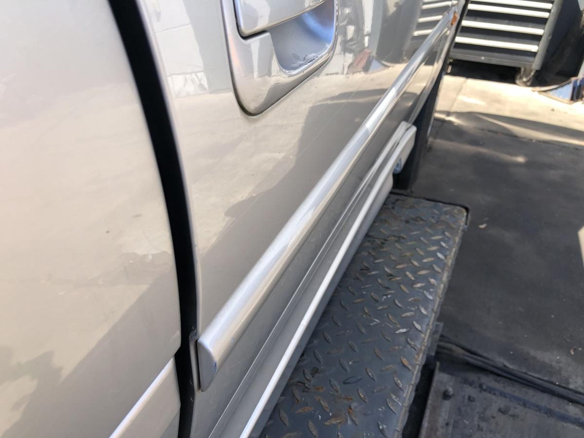 Opel Vectra B Caravan original Tür vorn rechts Beifahrer L147 Starsilber Bj 2001
