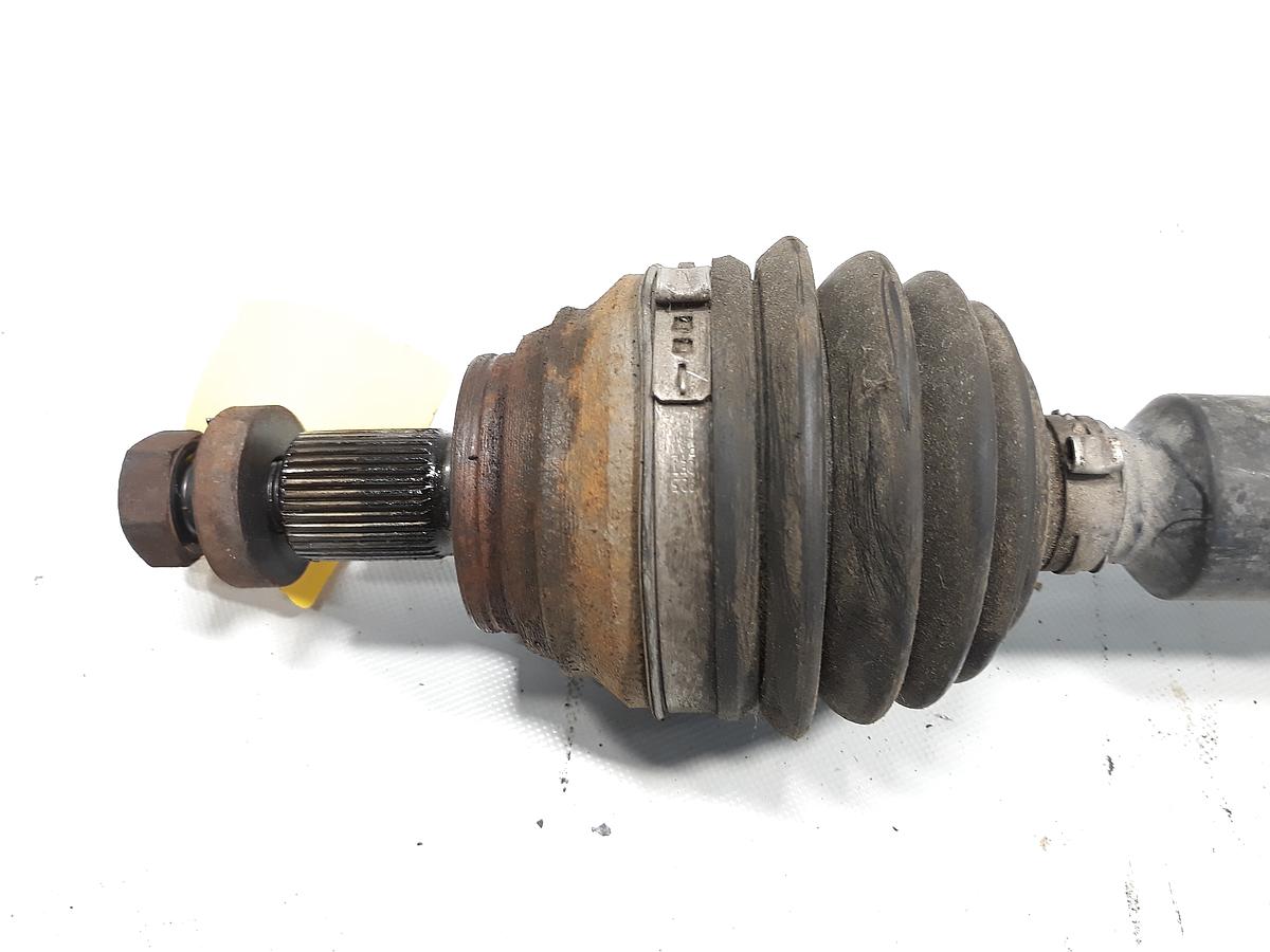 VW Passat 3C original Antriebswelle Gelenkwelle rechts 1,9TDI 77KW