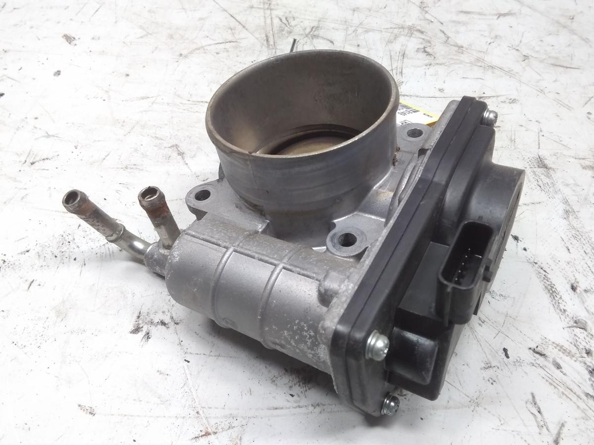 Nissan Qashqai J10 original Drosselklappenteil 2.0 104kw MR20 Bj.2011