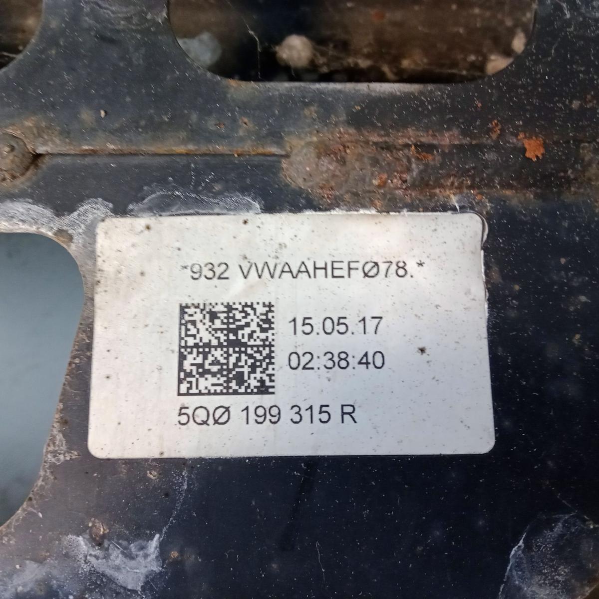VW Golf 7 orig Vorderachstr&auml;ger Aggregatetr&auml;ger vorn 1.6TDI 5Q0199315R BJ2017