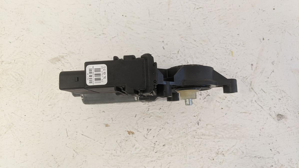 Fensterhebermotor Motor Fensterheber Hebermotor hinten rechts VW Golf 6 1K 5K