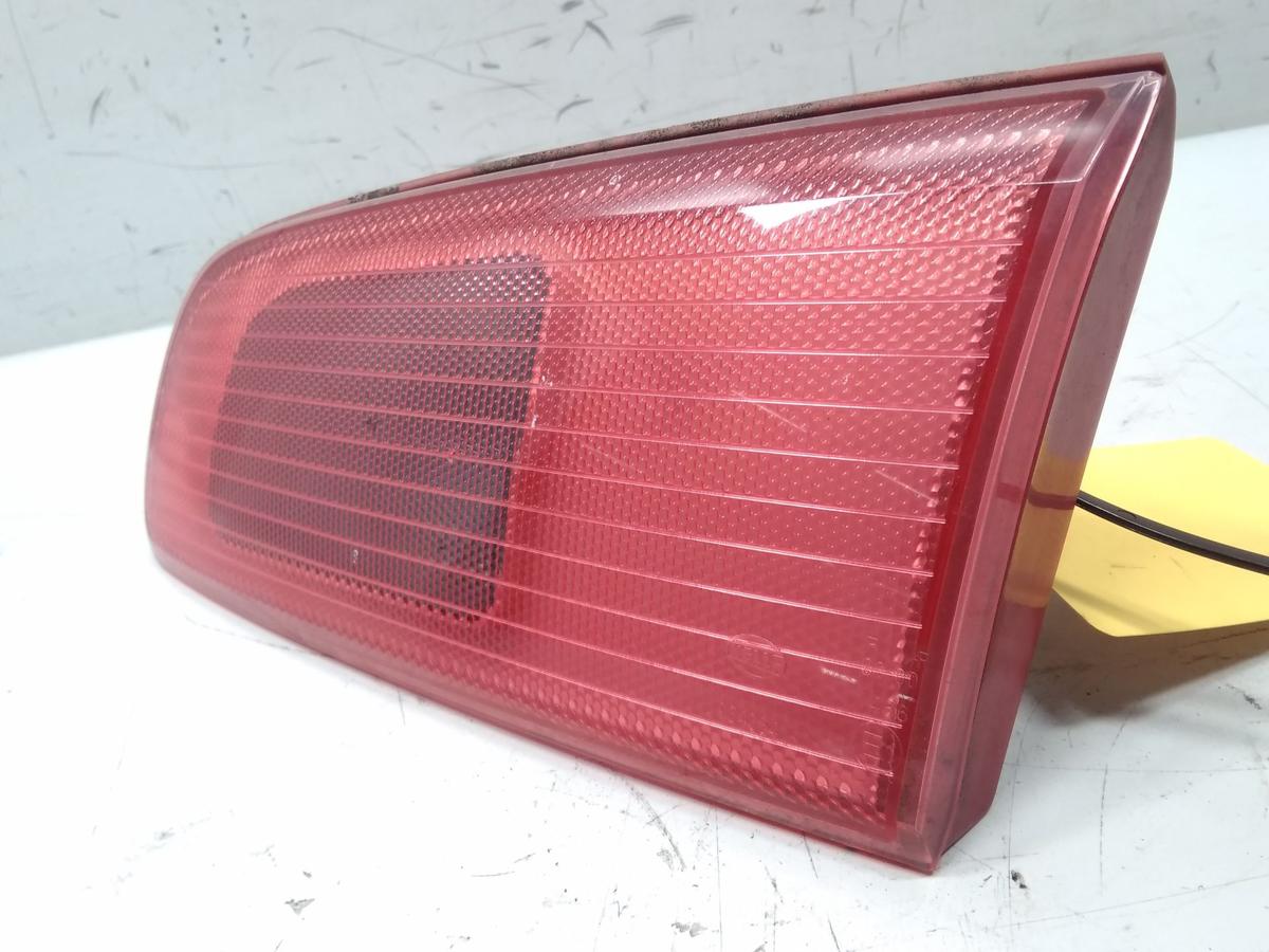 Mazda 2 DY original Rückleuchte Heckleuchte innen rechts Bj.2005