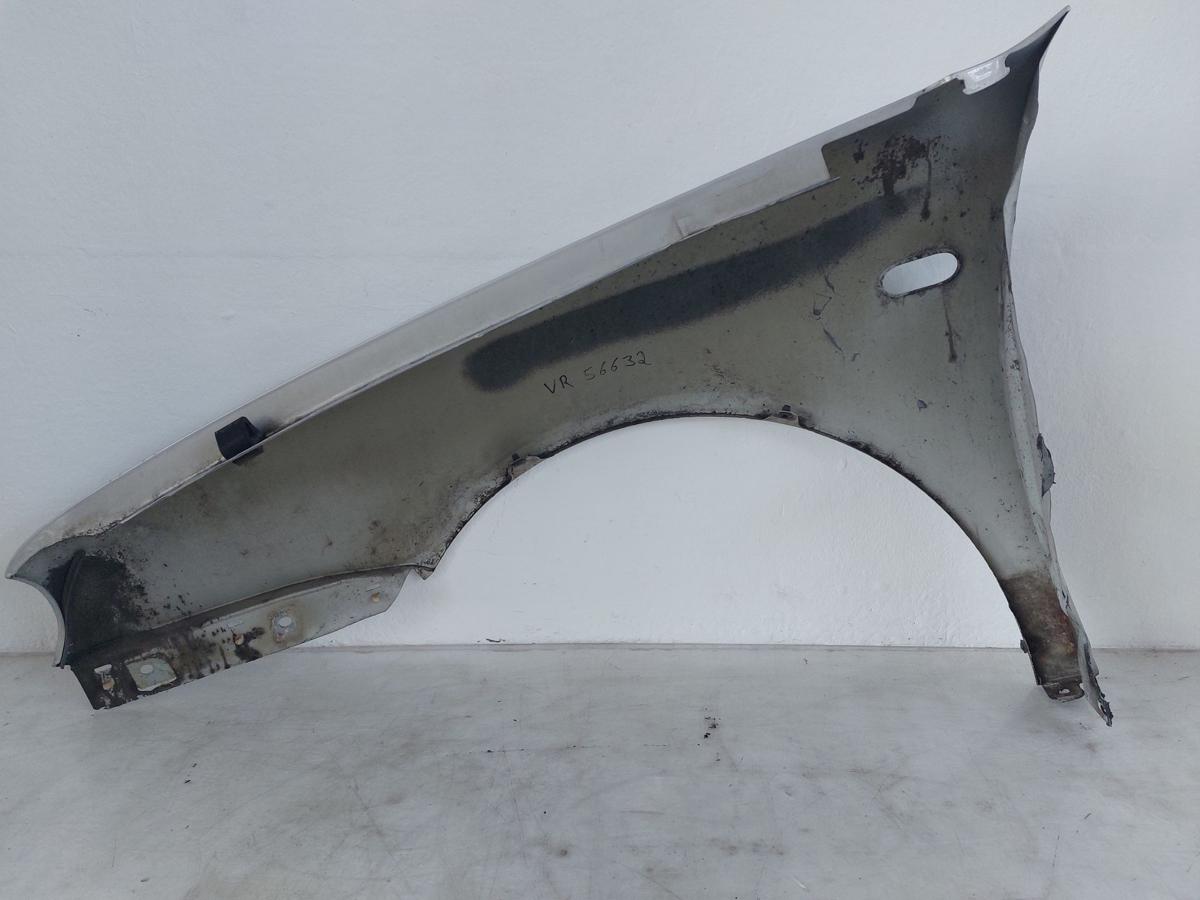 VW Golf 4 1J IV Kotflügel vorn rechts Beifahrerseite OEM kleine Rostblasen