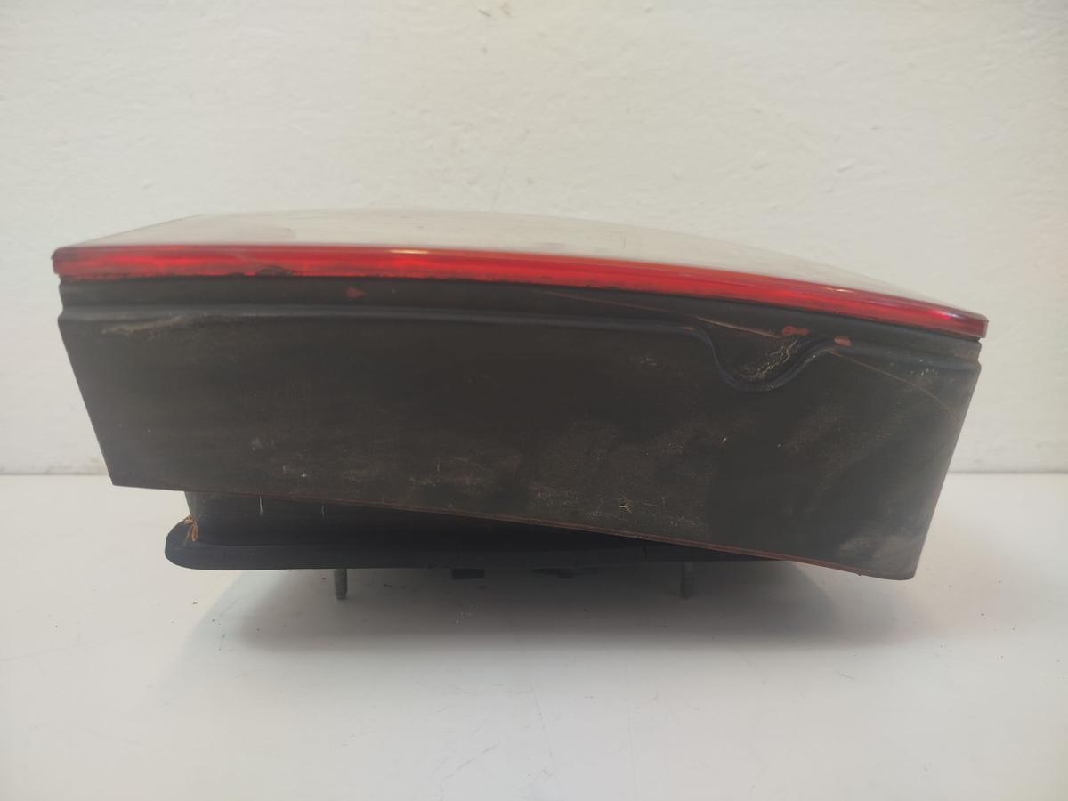 VW Passat 3BG Variant R&uuml;ckleuchte links R&uuml;cklicht Heckleuchte Zubeh&ouml;rteil DEPO