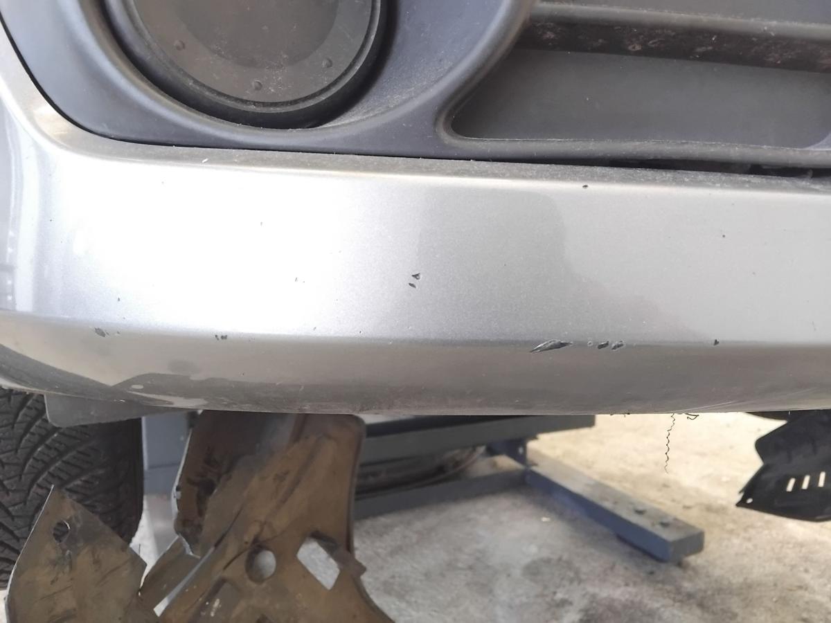 Suzuki SX4 original Sto&szlig;f&auml;nger Sto&szlig;stange vorn ZCD Galactic Gray BJ2006