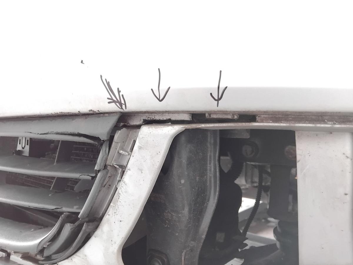 VW Jetta VI 162 original Stossf&auml;nger vorn SRA PDC besch&auml;digt! Bastlerteil BJ2012