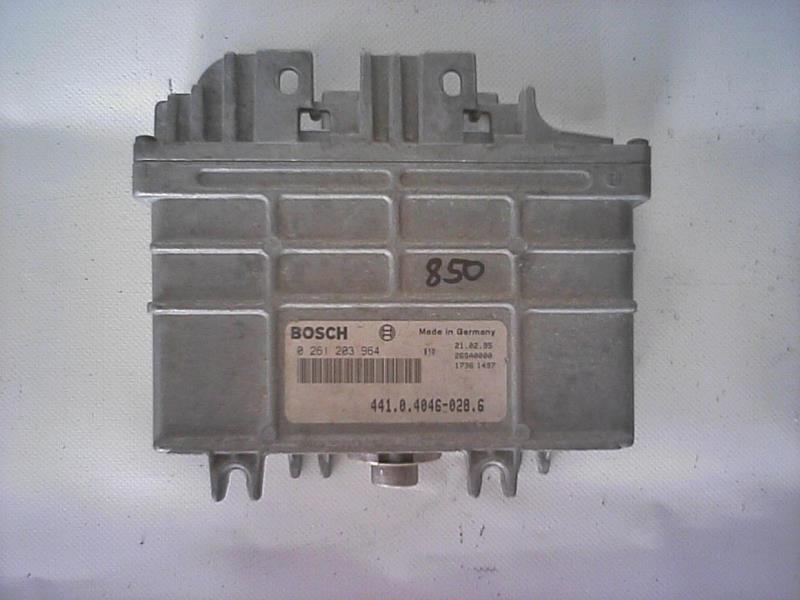 Skoda Felicia BJ: 1995 Steuergeraet Motor 441040460286 BOSCH 0261203964