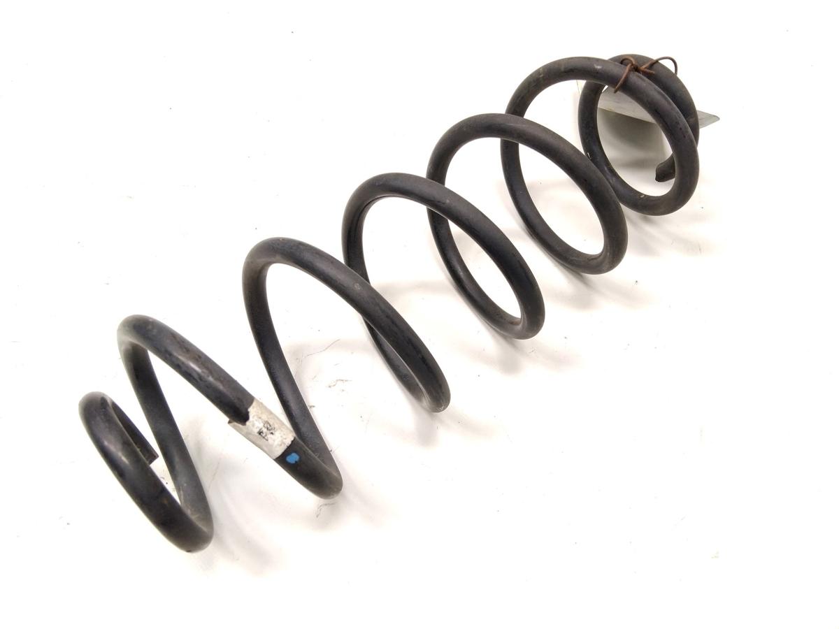 VW Golf 7 2015 3 oder 5 türig Schraubenfeder hinten rechts für original Sportfahrwerk