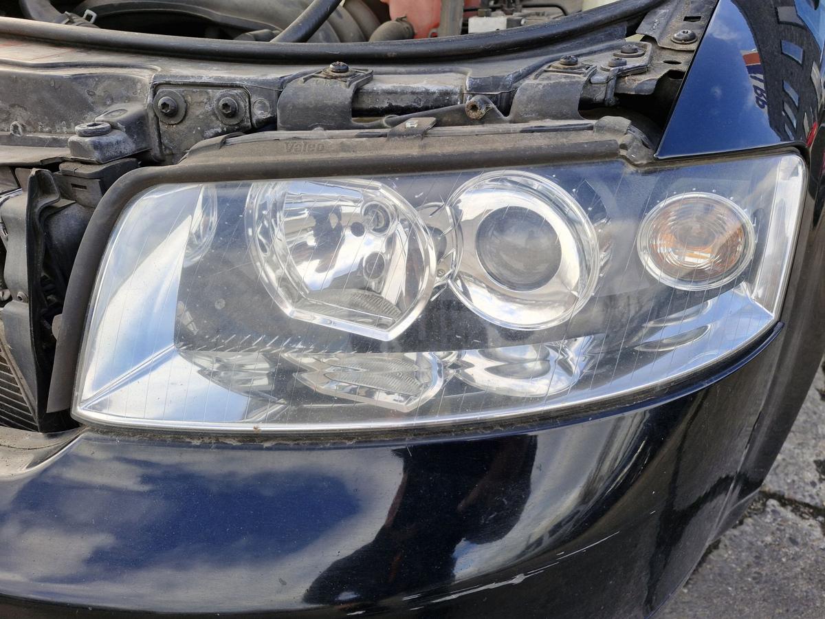 Audi A4 8E B6 BJ00-04 Scheinwerfer vorn links Halogen Valeo Lampe