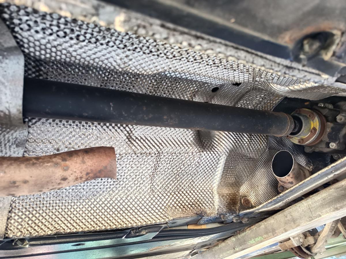 Audi A6 4F Quattro S-Line orig Kardanwelle/Gelenkwelle 3,0L 176KW Diesel Bj 2010