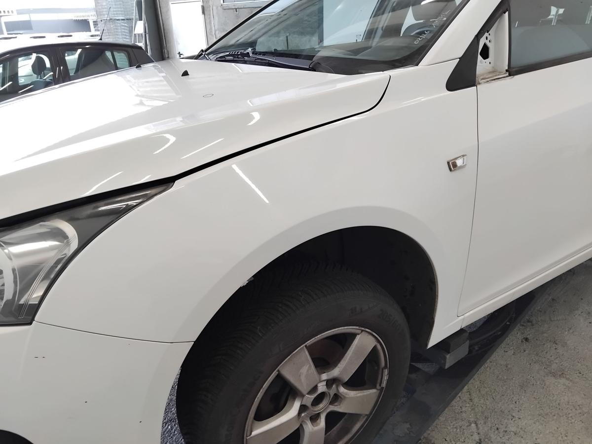 Chevrolet Cruze J300 original Kotfl&uuml;gel vorn links GAZ olympic white BJ2011