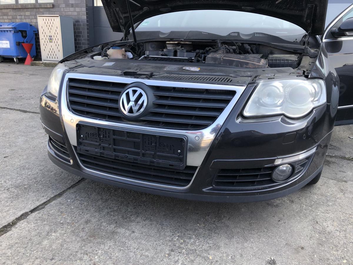 VW Passat 3C B6 Sto&szlig;f&auml;nger vorn Frontsch&uuml;rze Grill PDC NSW SRA LC8Z Moccabrown