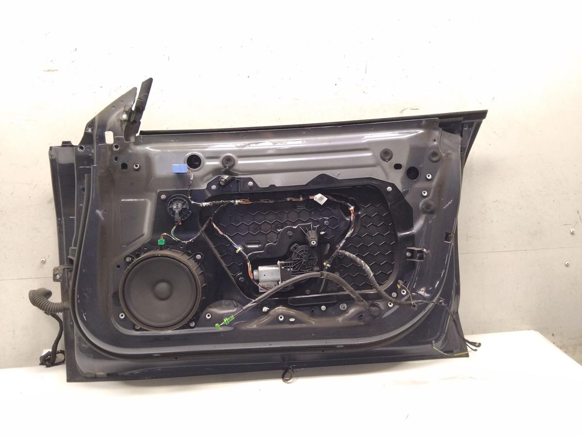 Tesla Model 3 T&uuml;r vorn rechts Beifahrert&uuml;r graumetallic PMNG steelgrey Bj.2021