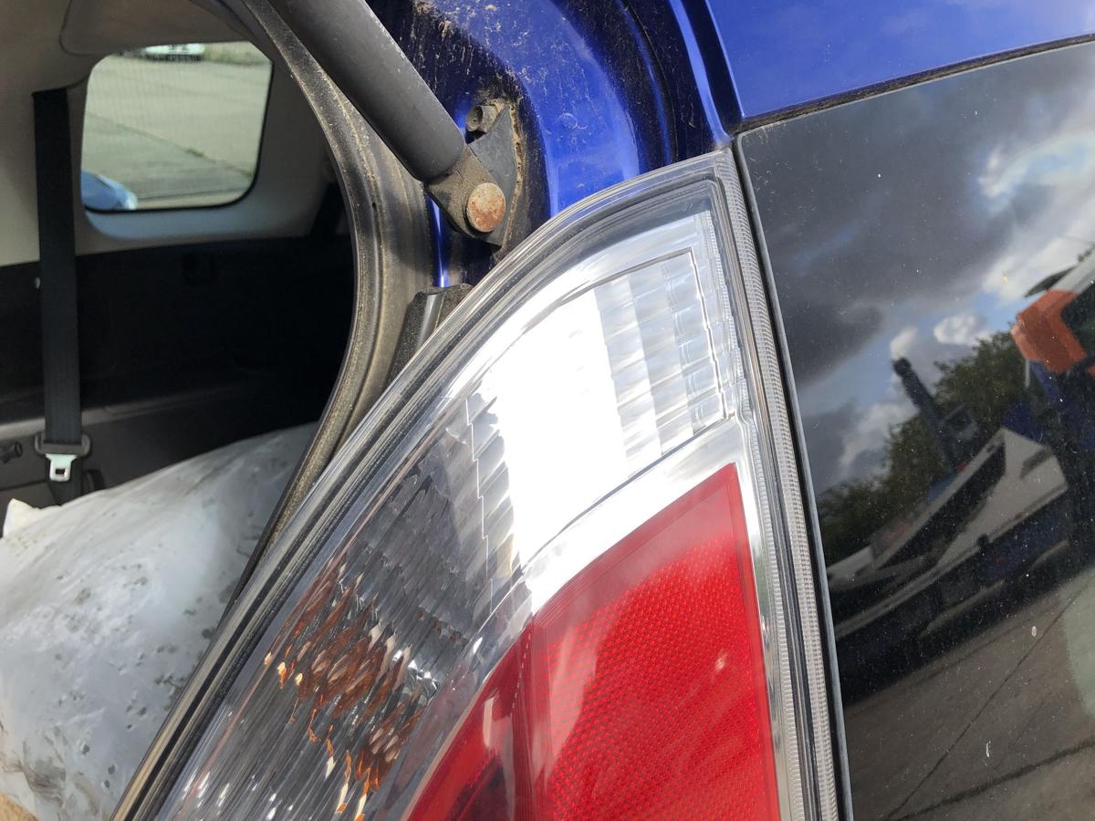 Mazda 5 CR ab 2008 Rückleuchte links Rücklicht Heckleuchte Facelift OEM Stanley