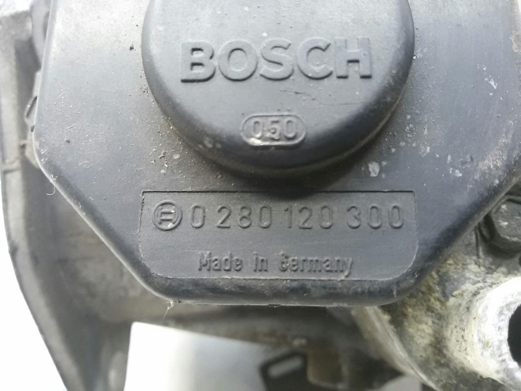 Saab 9000 Bj. 1989 Drosselklappe 2.0 120kw *B202XL* / Gebrauchsspuren