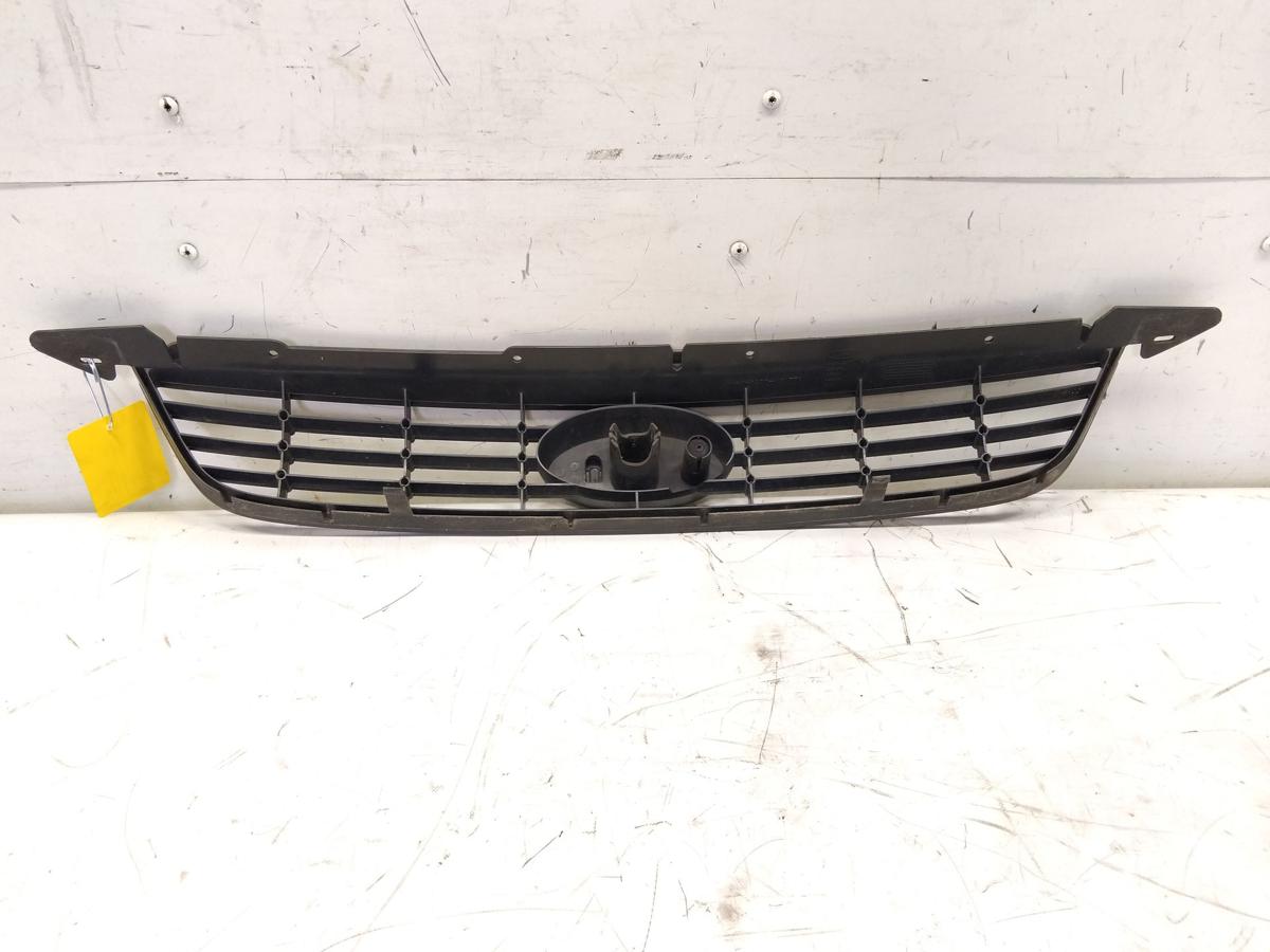 Ford Focus 2 DA3 Facelift original Kühlergrill mit Emblem Bj.2010