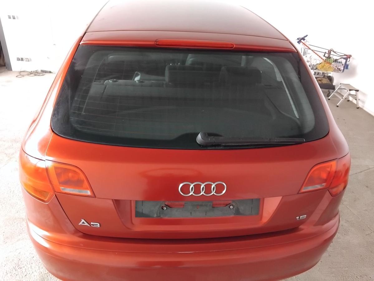 Audi A3 8P Sportback Heckklappe granatrot LZ3F mit Heckscheibe 5 T&uuml;rer BJ2007