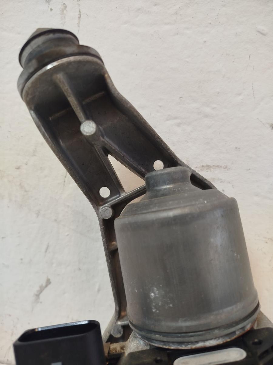 Ford Focus DYB MK3 Wischermotor vorn links Scheibenwischermotor OEM Fahrerseite