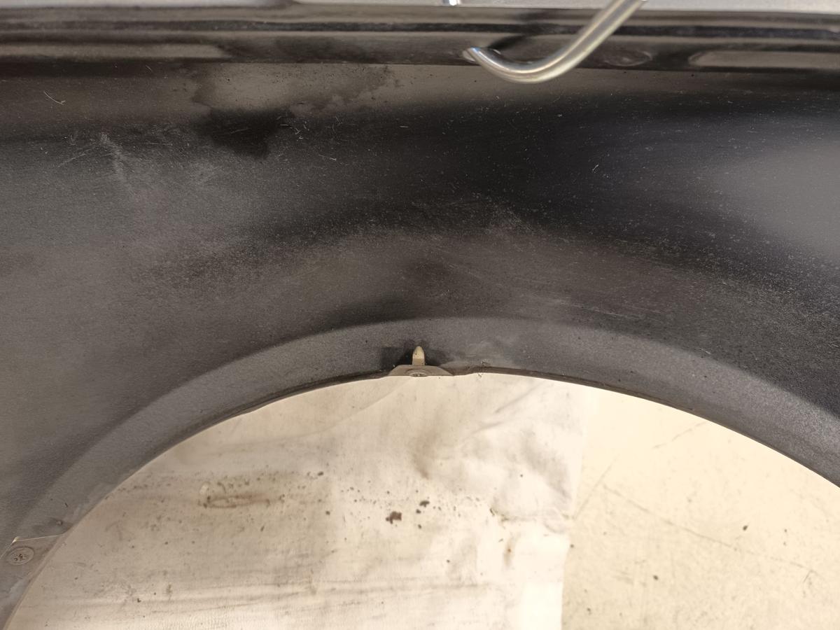 VW Passat 3BG ab 2000 original Kotflügel vorn links LD7V Silbergrau Metallic