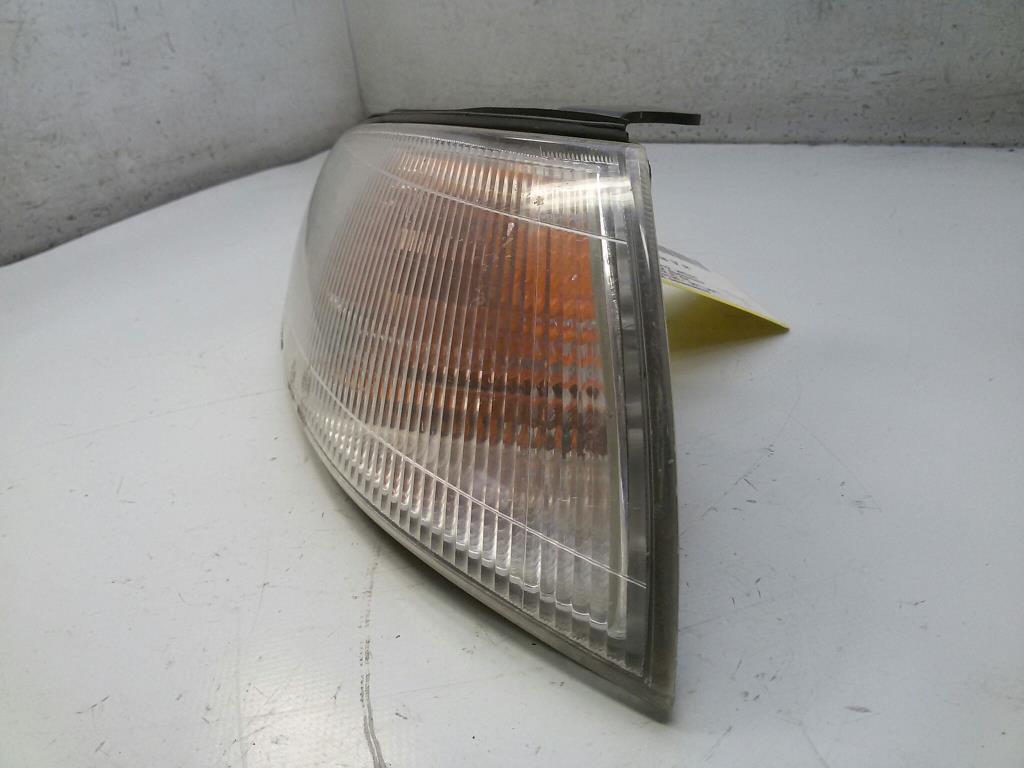 Mazda 626 GE Blinker vorn rechts BJ1996