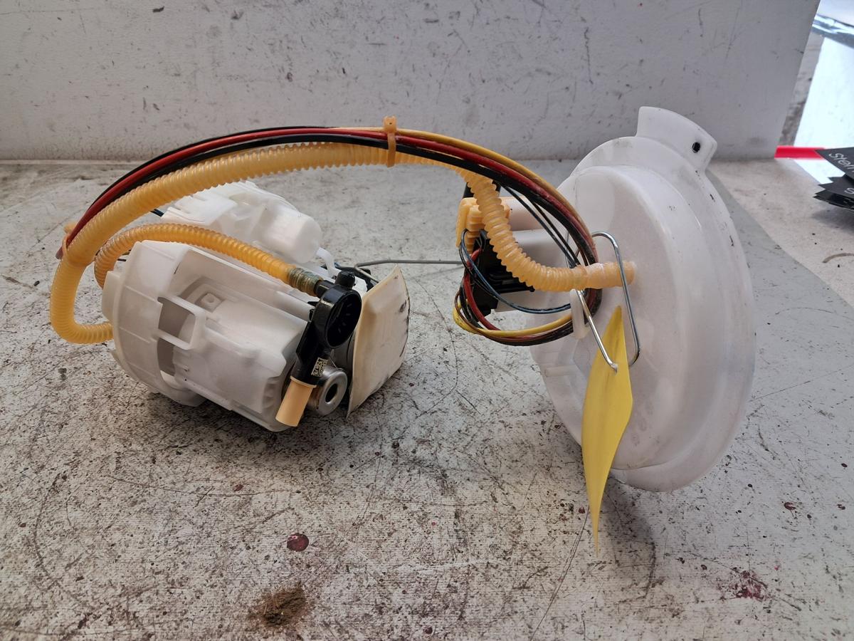 BMW X3 XDrive30e G01 G08 original Benzinpumpe Kraftstoffpumpe 7401428 Bj.2023