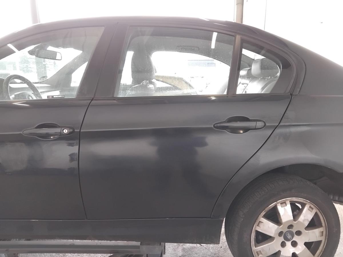 BMW 3er E90 T&uuml;r hinten links monacoblaumetallic A35 Limousine BJ2007