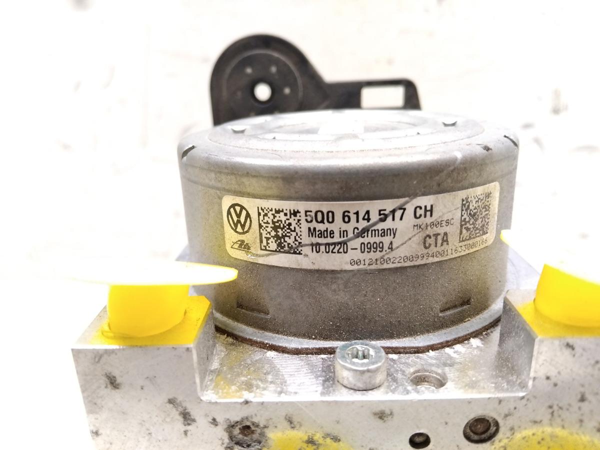 VW Golf Sportsvan original ABS-Block 5Q0614517CH Bj.2017