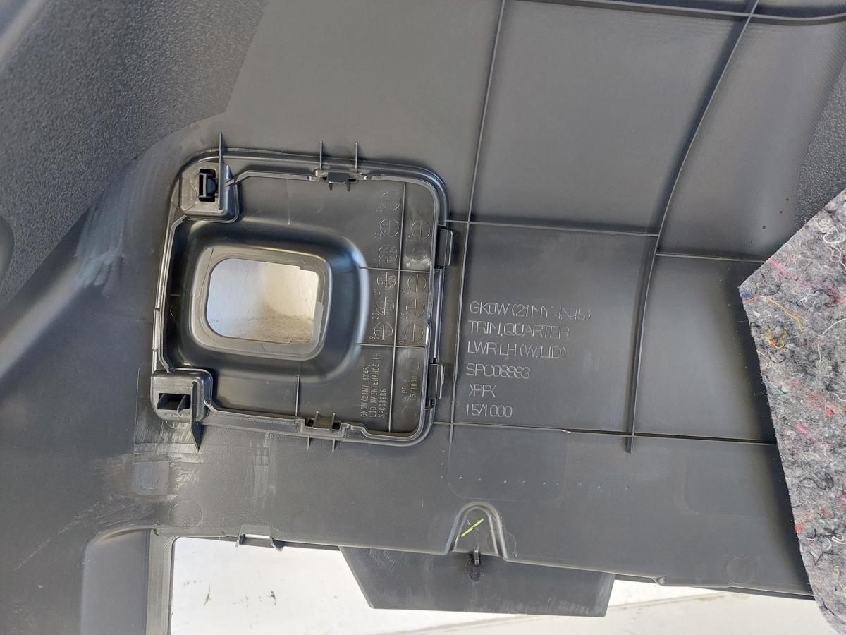 Mitsubishi Eclipse Cross GK0 ab21 Innenverkleidung Kofferraum hinten links OEM