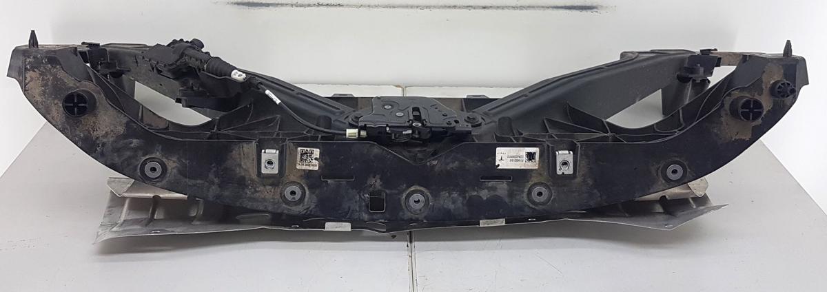 Tesla Model Y Schlosstr&auml;ger Frontverkleidung Bj2022 1643521-00-B Modell bis 2025