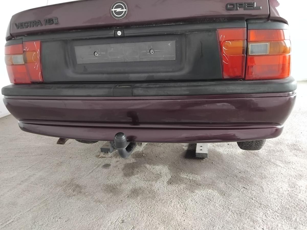 Opel Vectra A orig.Stoßstange Stossfänger hinten 4-türig Limo Facelift BJ1994
